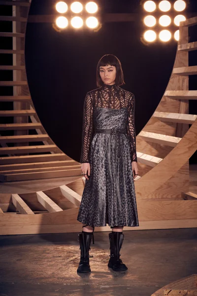 Look 55